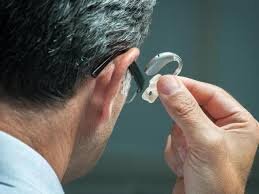 از تفاوت تا تفاهم؛ چگونه ارتباطی مؤثر با افراد ناشنوا داشته باشیم؟