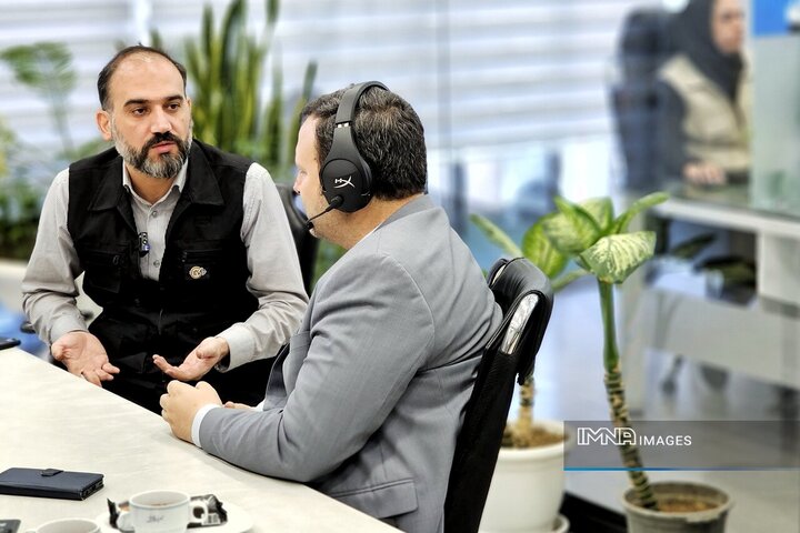 تحلیل ویژه داده‌های سامانه ۱۳۷ برای بافت تاریخی اصفهان