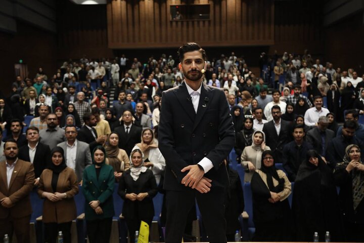 جشن ملی «از جزیره برای معلمان ایران»