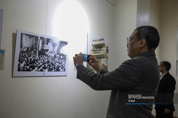 بازدید سفیر سودان از بیت تاریخی امام خمینی (ره) در شهرستان خمین