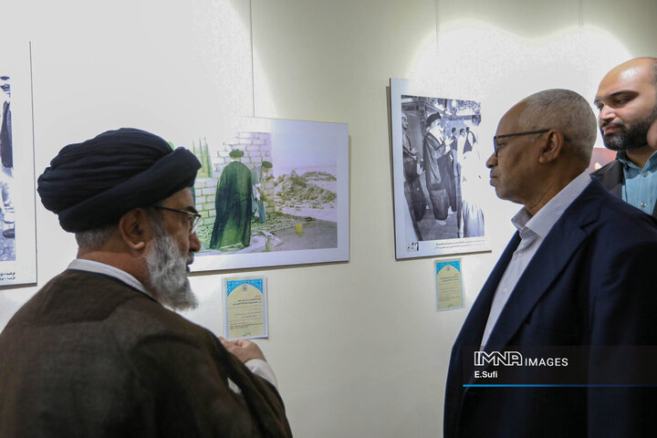 بازدید سفیر سودان از بیت تاریخی امام خمینی (ره) در شهرستان خمین