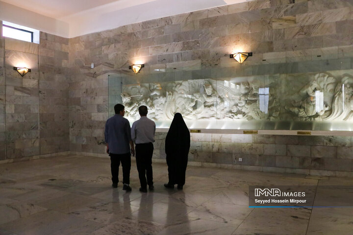 آرامگاه فردوسی