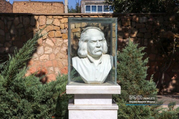 آرامگاه فردوسی