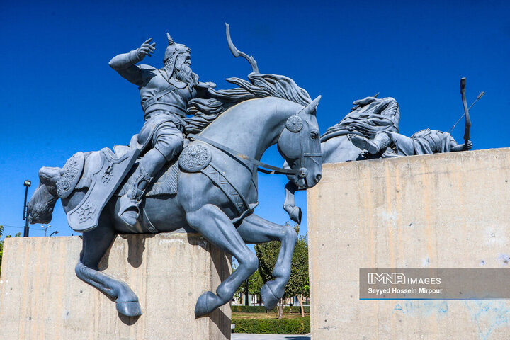 آرامگاه فردوسی