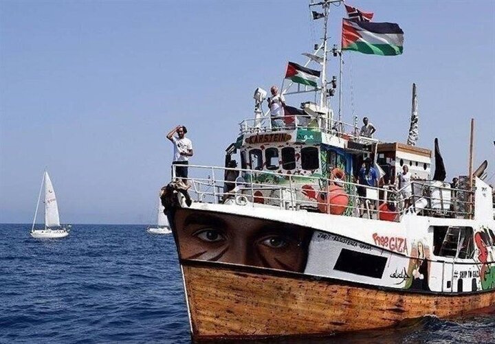 گزارش هاآرتص از برخورد غیرانسانی اسرائیل با فعالان «صمود»