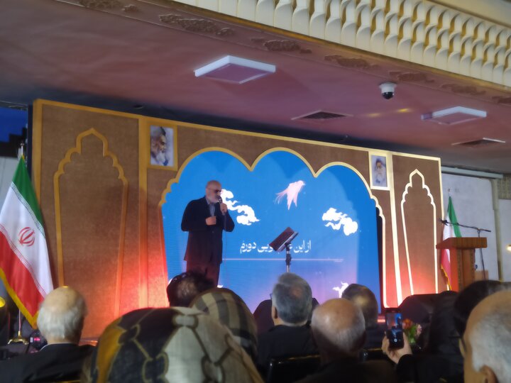 مراسم چهلمین روز درگذشت حکیم نگارگر برگزار شد