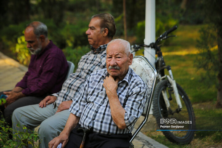 مراسم چهلمین روز درگذشت استاد محمود فرشچیان