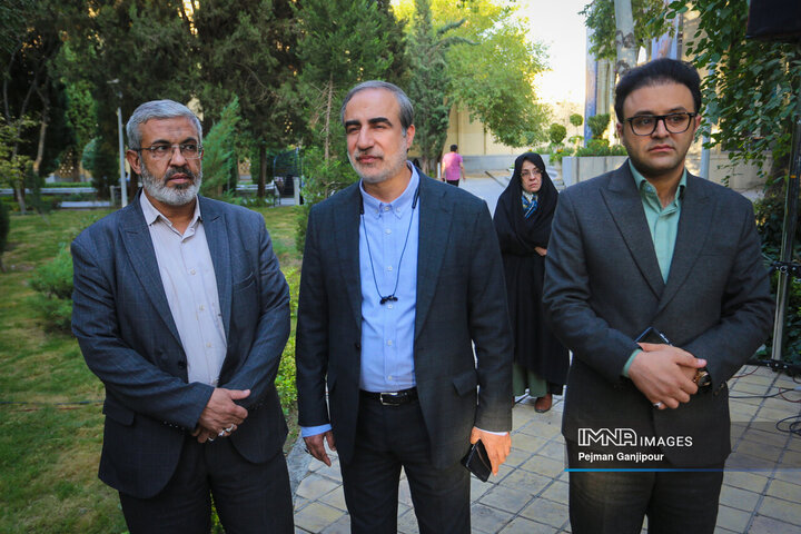 مراسم چهلمین روز درگذشت استاد محمود فرشچیان