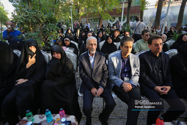 مراسم چهلمین روز درگذشت استاد محمود فرشچیان