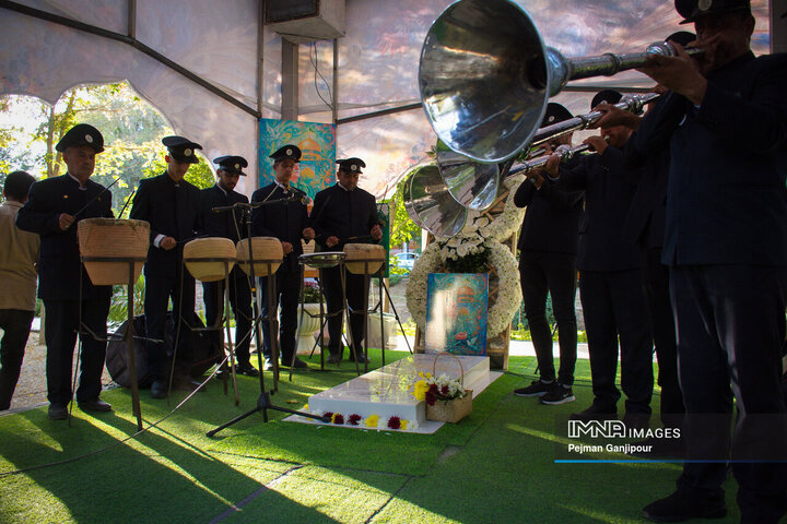 مراسم چهلمین روز درگذشت استاد محمود فرشچیان