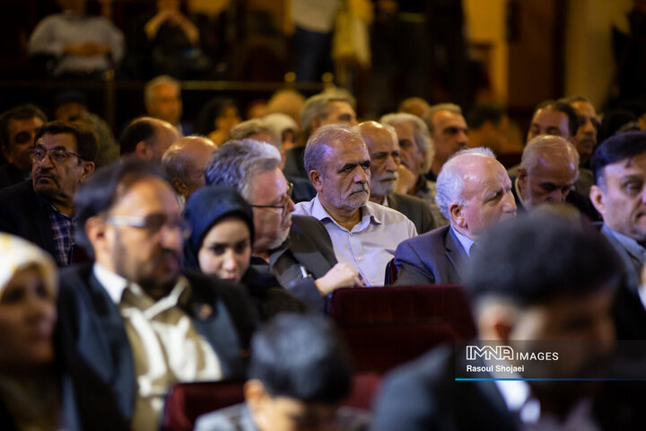 مراسم بزرگداشت استاد محمود فرشچیان