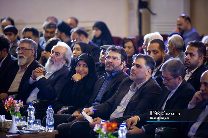 مراسم بزرگداشت استاد محمود فرشچیان