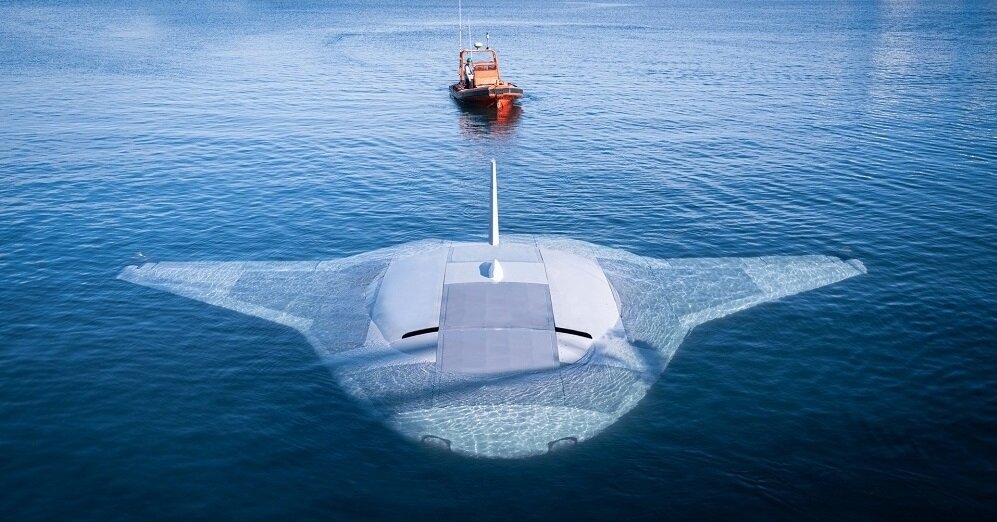 شهپاد چیست + مقایسه قابلیت‌ها و تجهیزات پیشرفته شهپاد و پهپاد