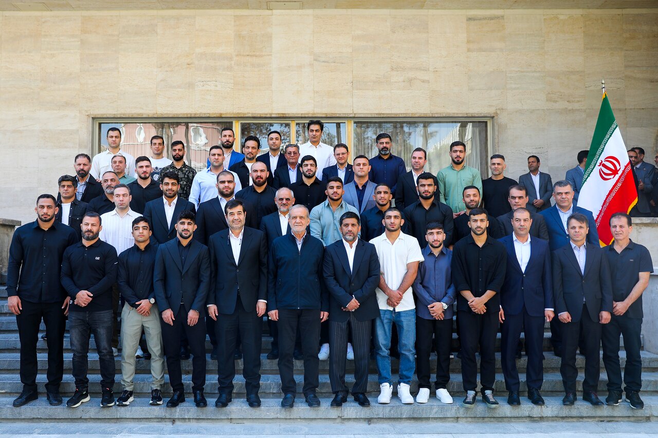 پزشکیان: تسلیم شدن در وجود ما نیست/ پیگیر مطالبات ورزشکاران هستم