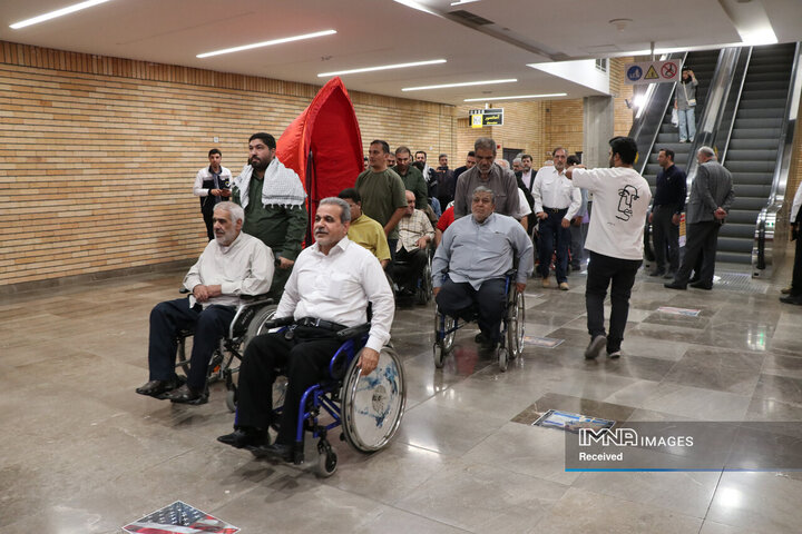 مراسم تجلیل از جانبازان بالای ٧٠ درصد در مترو اصفهان