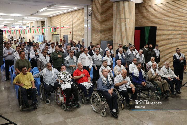 مراسم تجلیل از جانبازان بالای ٧٠ درصد در مترو اصفهان