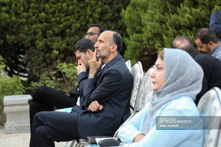 آیین رونمایی از دستاوردها، تولیدات و پروژه‌های سازمان فرهنگی، اجتماعی و ورزشی شهرداری اصفهان