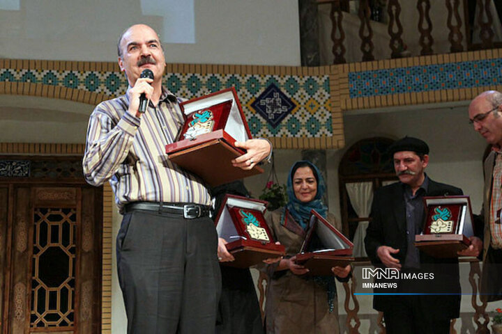 جشنواره بیست و ششم، ایرج طهماسب در اختتامیه