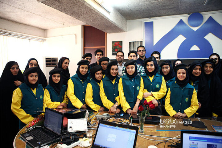 جشنواره بیست و هشتم، بازدید خبرنگاران نوجوان از خبرگزاری ایمنا