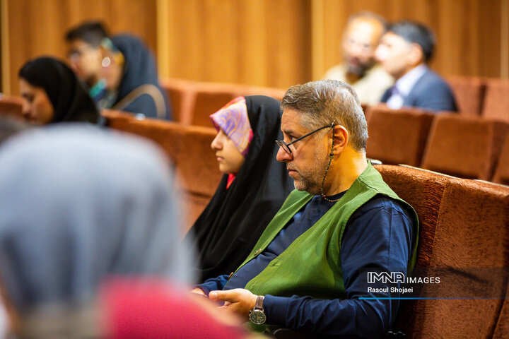 افتتاحیه نخستین گردهمایی فیلمسازان نوجوان اصفهان