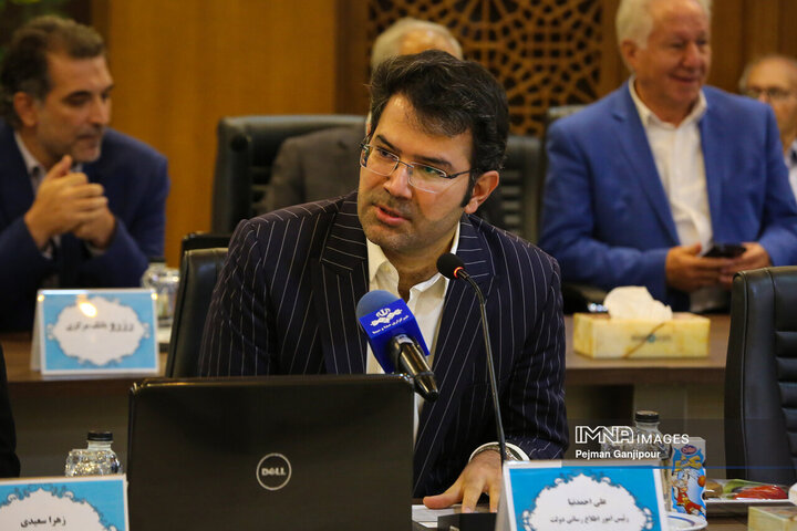 علیرضا صلواتی مجری طرح‌های زیربنایی وزارت راه در اصفهان
