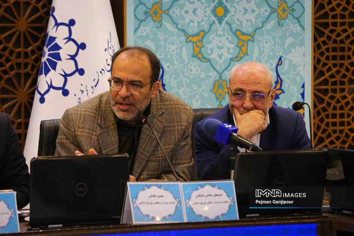  مهدی طغیانی نماینده مردم اصفهان در مجلس شورای اسلامی