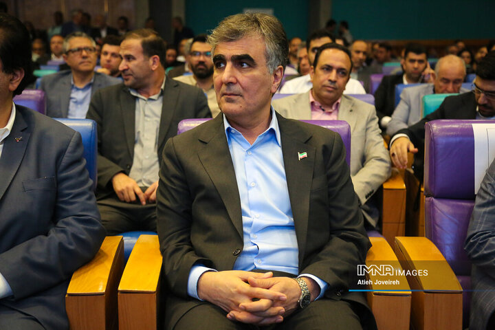 محمدرضا فرزین رئیس کل بانک مرکزی