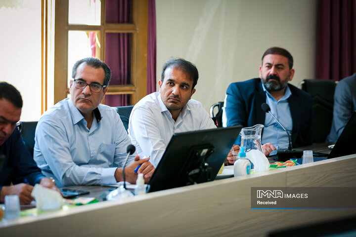 نشست کمیسیون هوشمندسازی و حمل‌ونقل شهری شورای اسلامی شهر اصفهان