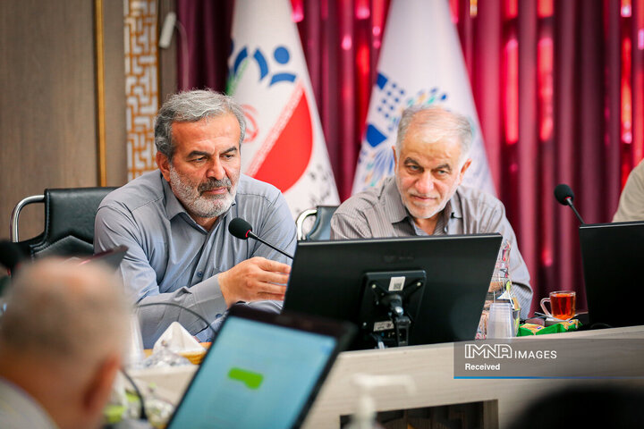 سیدامیر سامع نایب رئیس شورا و رئیس کمیسیون سلامت، محیط زیست و خدمات شهری شورای اسلامی شهر