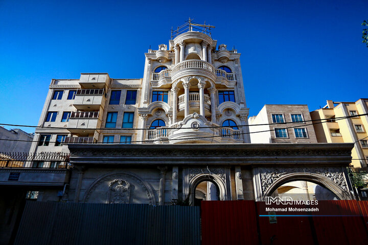 سیمای شهری قم در اسارت نماهای غربی