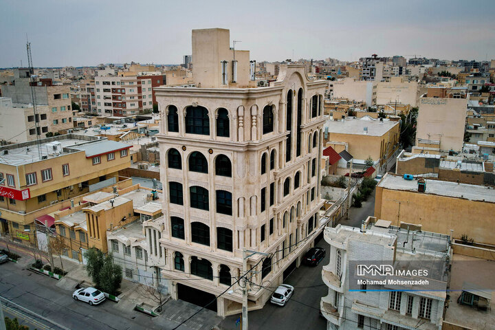سیمای شهری قم در اسارت نماهای غربی