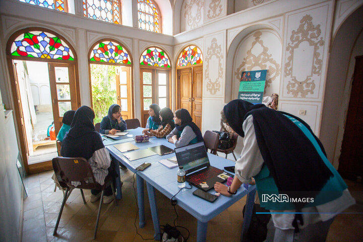 برگزاری دوره مقدماتی فیلم‌سازی برای نوجوانان می‌تواند تاثیرات مثبتی داشته باشد