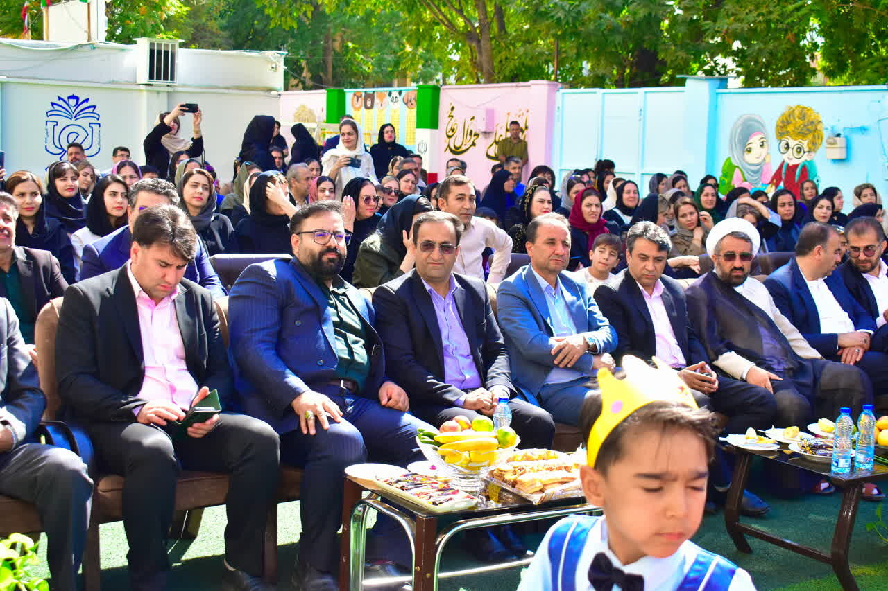 زنگ ورود ۲۲ هزار نوآموز پیشدبستانی در کهگیلویه و بویراحمد نواخته شد