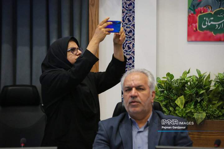 جلسه علنی شورای شهر اصفهان