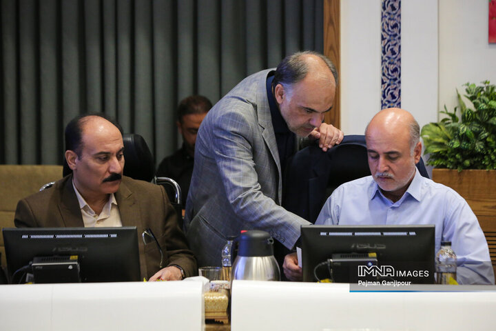 جلسه علنی شورای شهر اصفهان