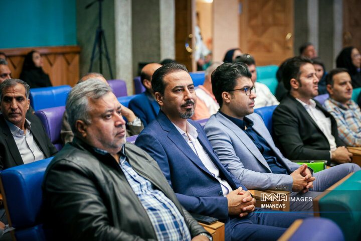 همایش تجلیل از نمونه‌های ترافیکی شهر اصفهان