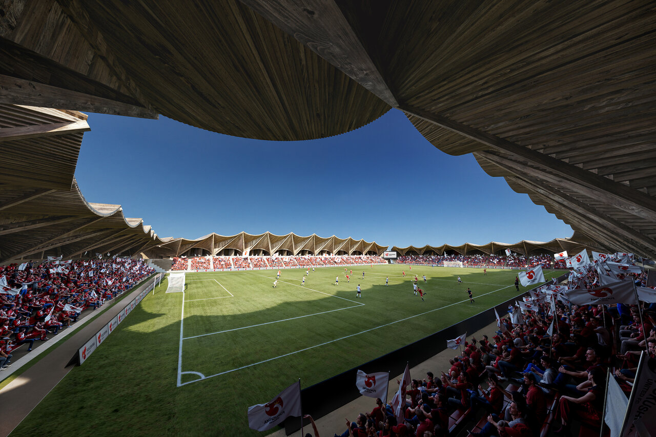 معماری سازگار با طبیعت؛ تلفیق سنت، نوآوری و پایداری