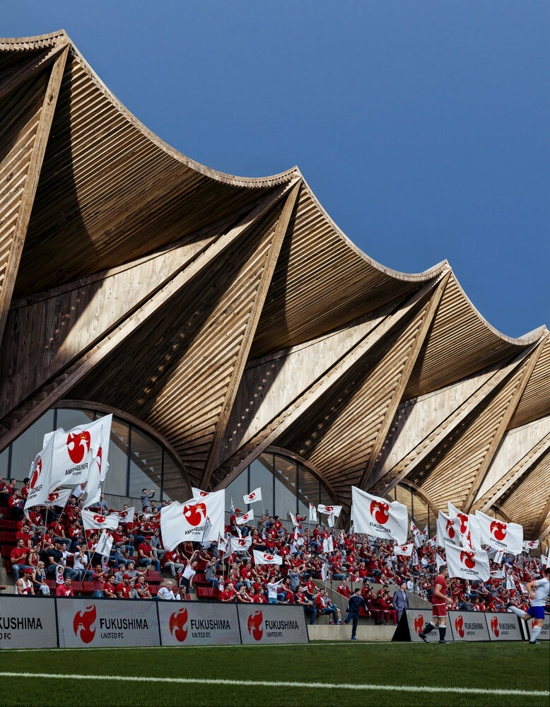 معماری سازگار با طبیعت؛ تلفیق سنت، نوآوری و پایداری