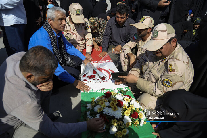 از دل خاک تا افلاک؛ استقبال از پیکر ۴۶ شهید دفاع مقدس