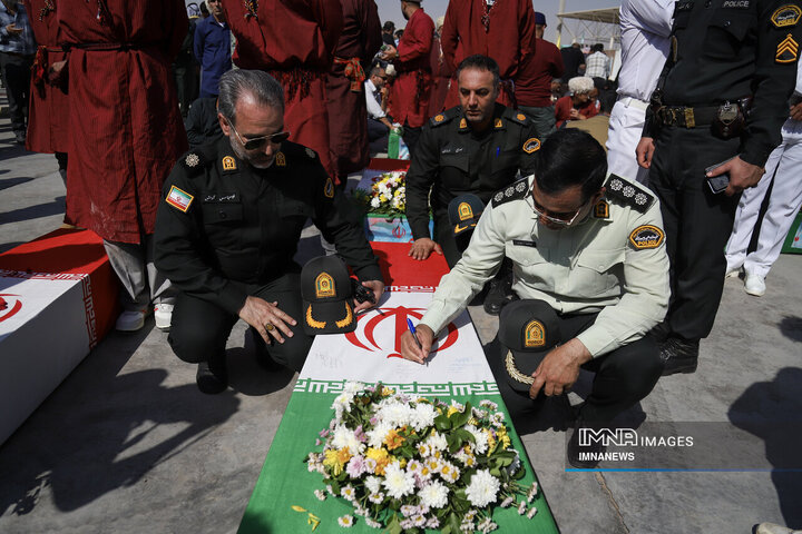 از دل خاک تا افلاک؛ استقبال از پیکر ۴۶ شهید دفاع مقدس