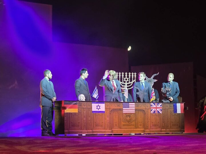 اجرای نمایش بزرگ میدانی «هجده هزار و یک» در مشهد