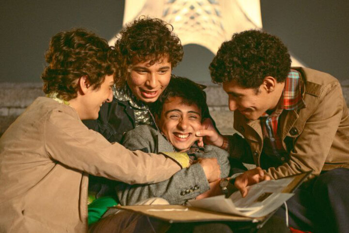 بچه مردم؛ پسری که تقدیرش به گذشته گره خورده است