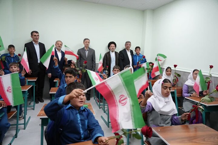 سیاست حذف مدارس کانکسی به صورت جدی دنبال می‌شود