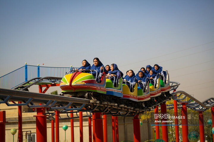 کودکانه‌های شاد در شهر رویاها