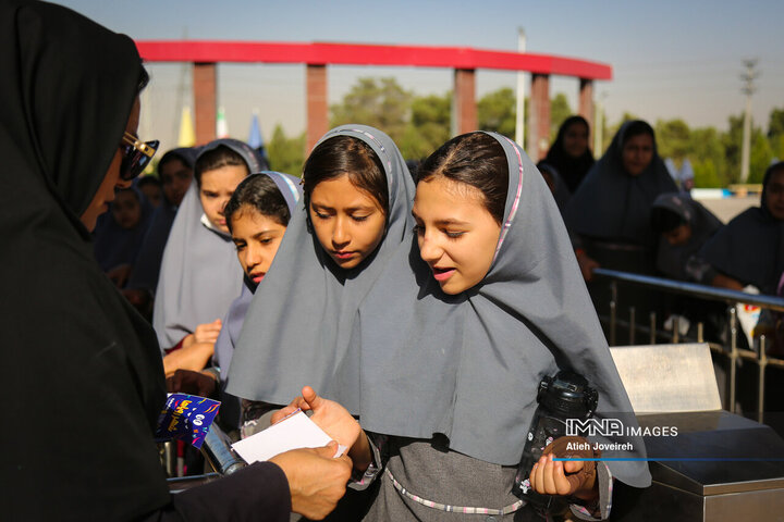کودکانه‌های شاد در شهر رویاها