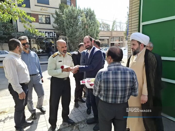 هفته نیروی انتظامی یادآور دلاوری‌ها و جانفشانی‌های سبزپوشان فراجا است