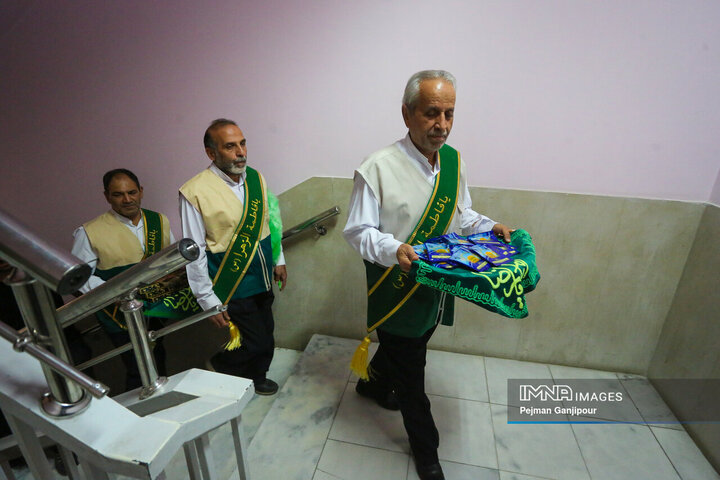 حضور عوامل سی‌و‌هفتمین جشنواره بین‌المللی فیلم‌های کودکان و نوجوانان در بیمارستان امام حسین(ع)