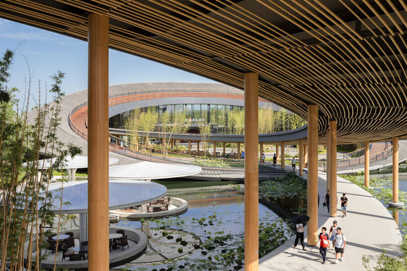 معماری سازگار با طبیعت؛ تلفیق سنت، نوآوری و پایداری