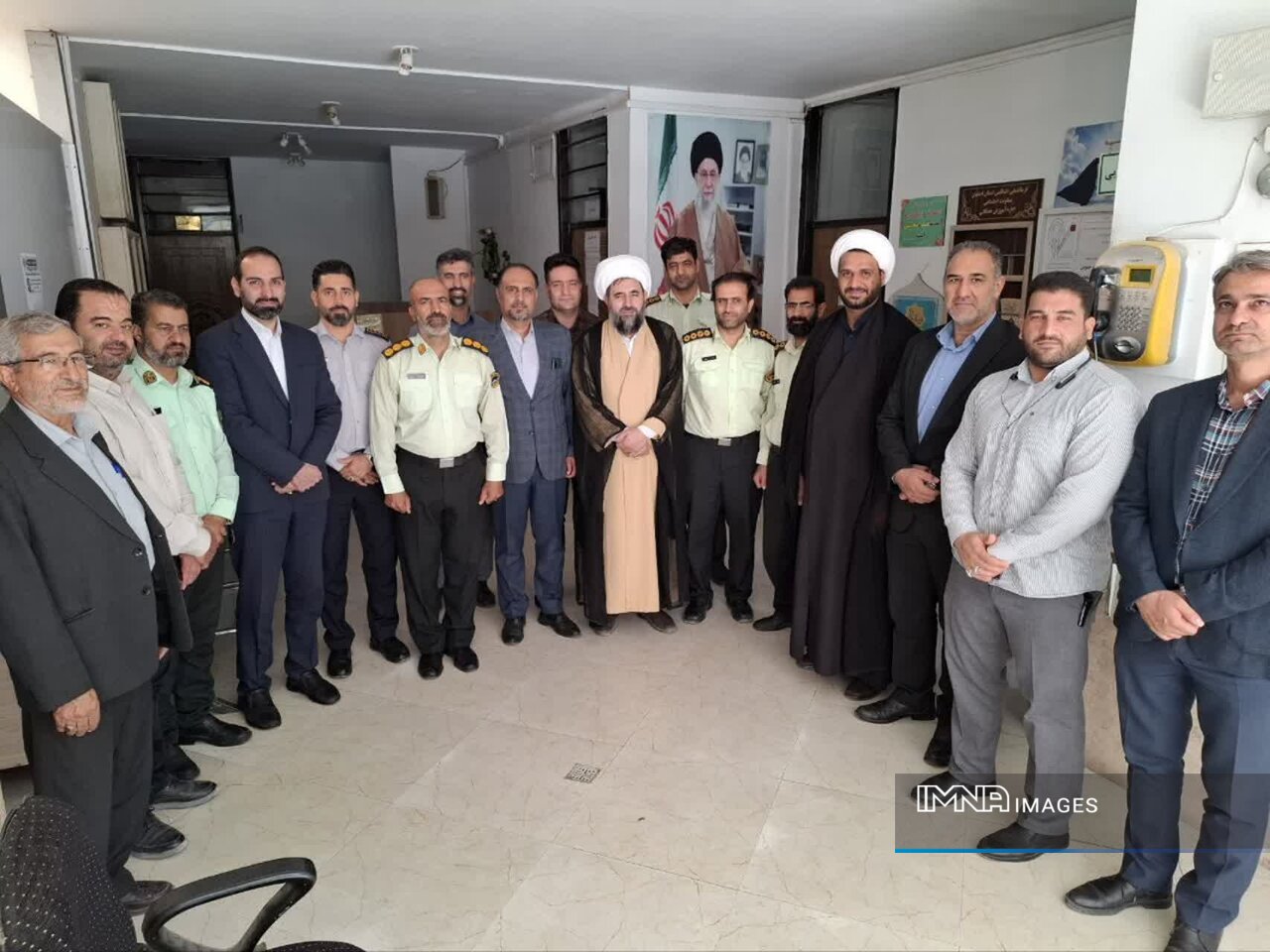 هفته نیروی انتظامی یادآور دلاوریها و جانفشانیهای سبزپوشان فراجا است