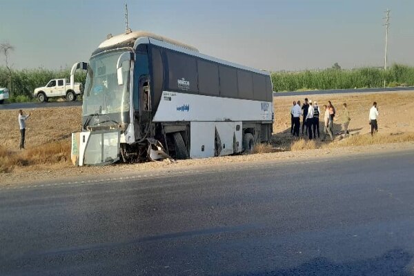 واژگونی اتوبوس در محور شوش-اهواز؛ ۳ مصدوم و اعزام فوری نیروهای امدادی